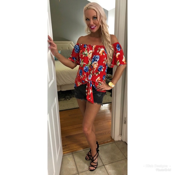 ❤️LAST 1! Stunning Red Off Shoulder Front Tie Top - Picture 4 of 4